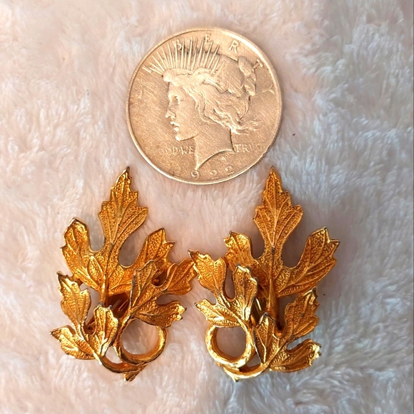 Maxine Denver Clip Earrings - Picture 6 of 7